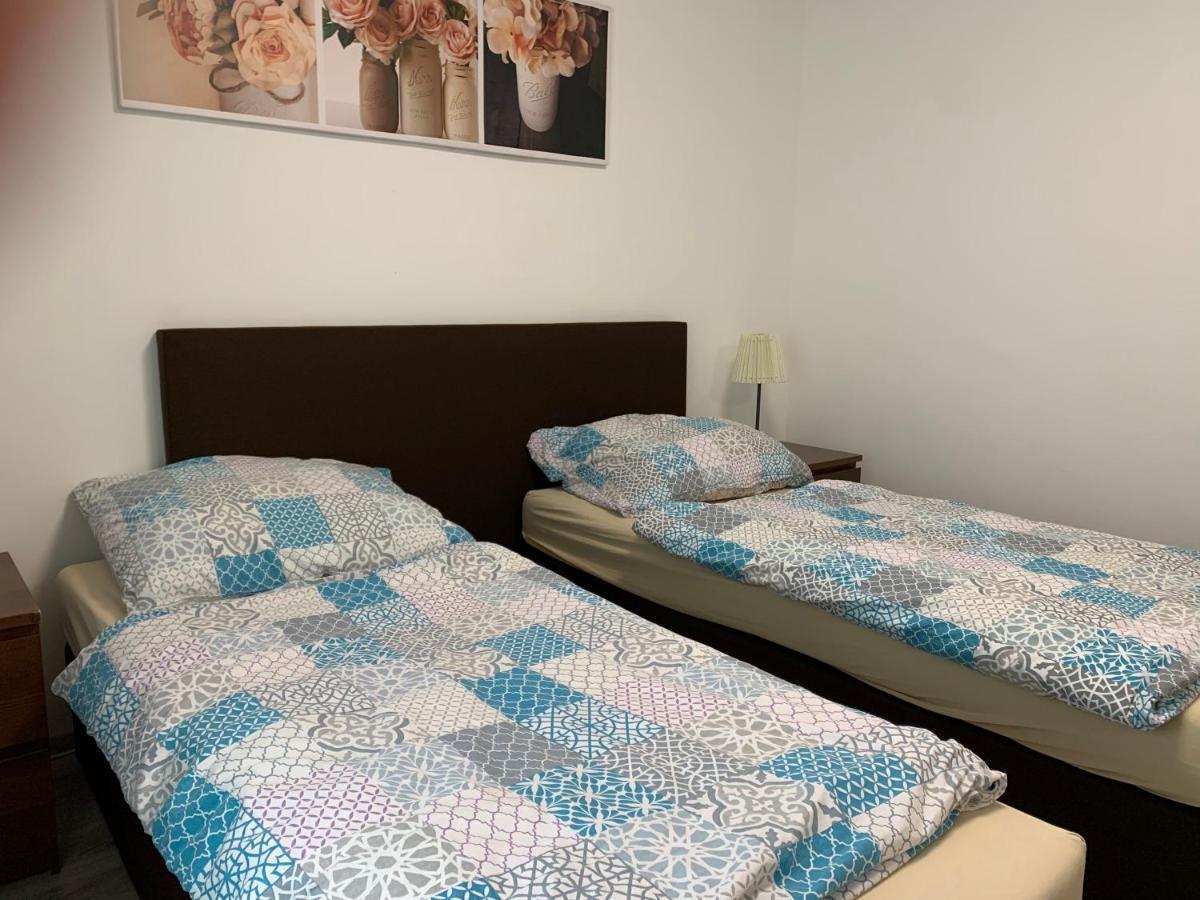Apartament Tt10 Botanicka 트르나바 외부 사진