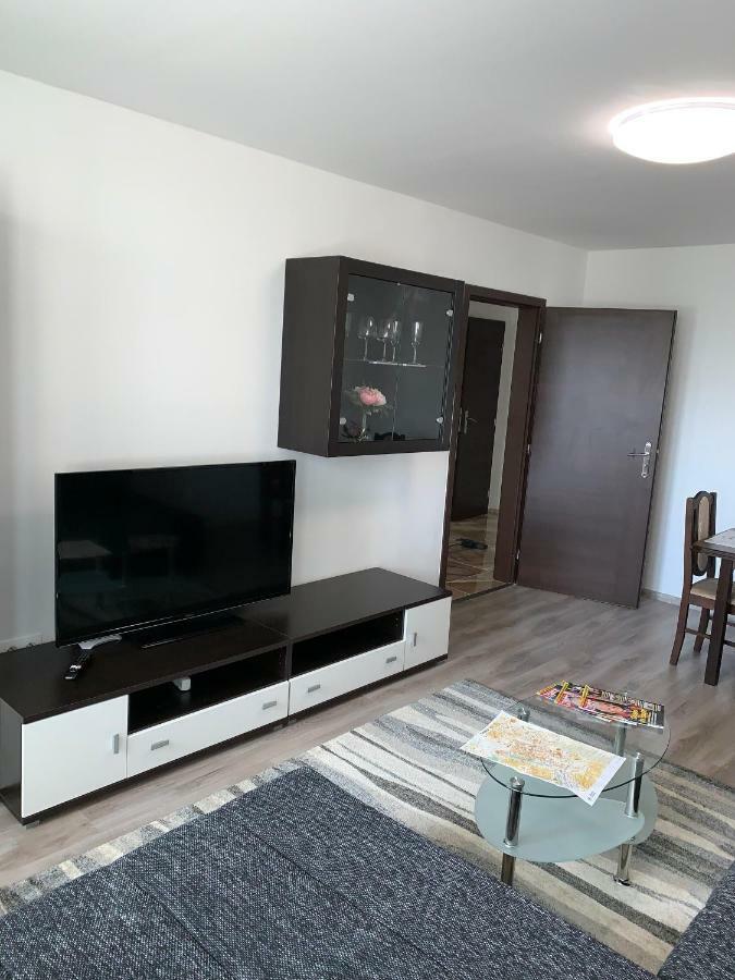 Apartament Tt10 Botanicka 트르나바 외부 사진